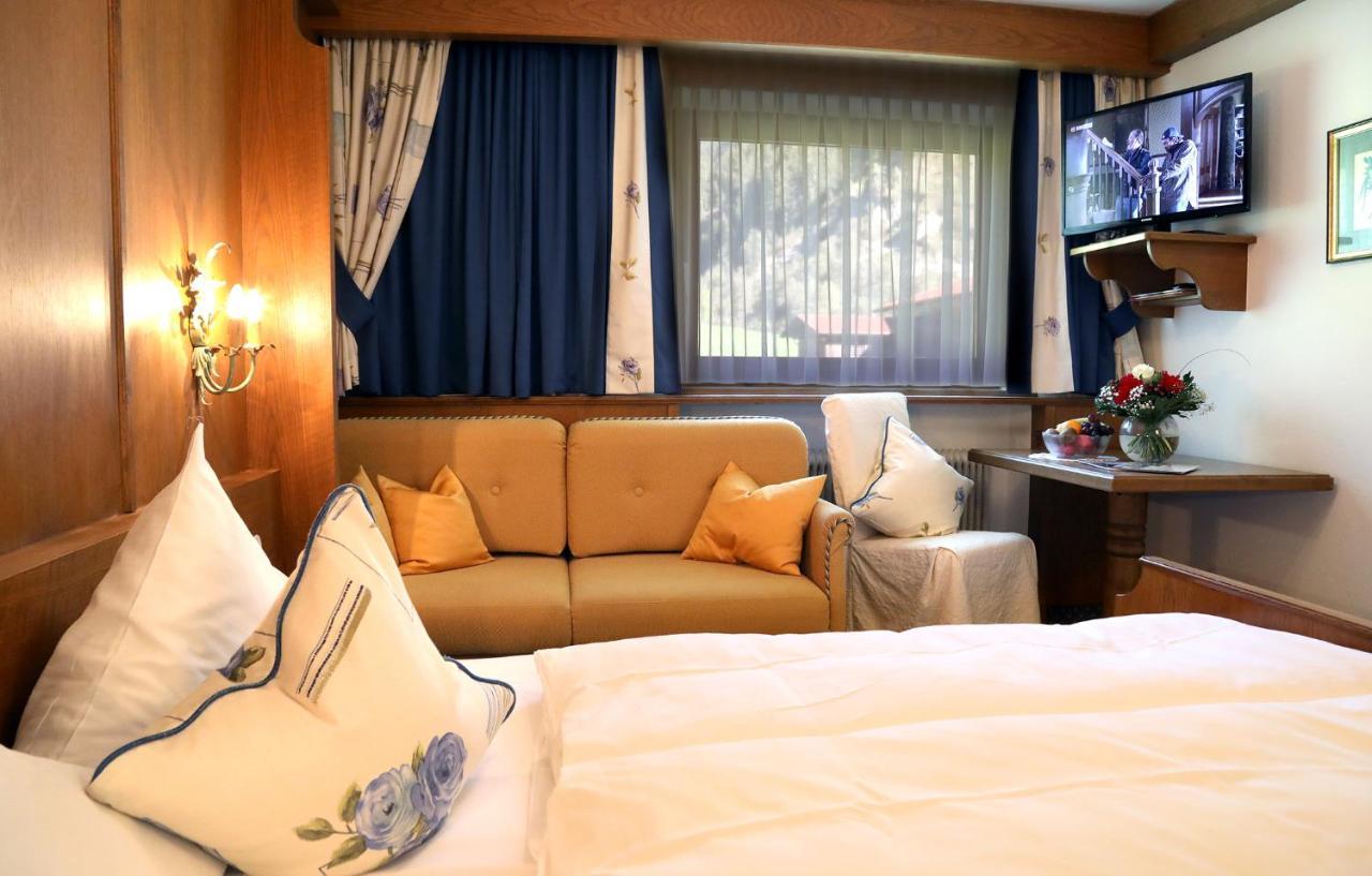Hotel Almhof Нойштіфт-ім-Штубайталь Екстер'єр фото